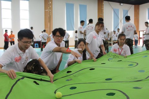 拓展道具-飛毯迷城